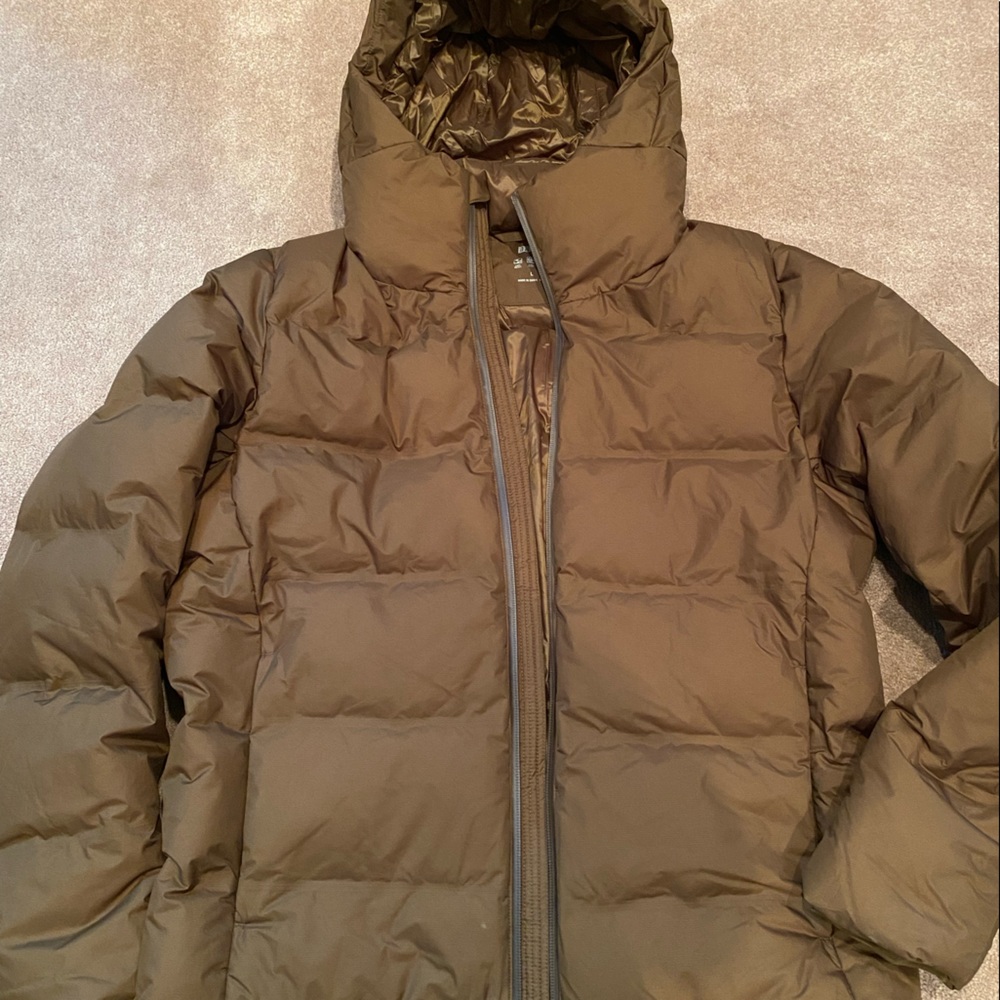 Women’s Uniqlo winter jacket
